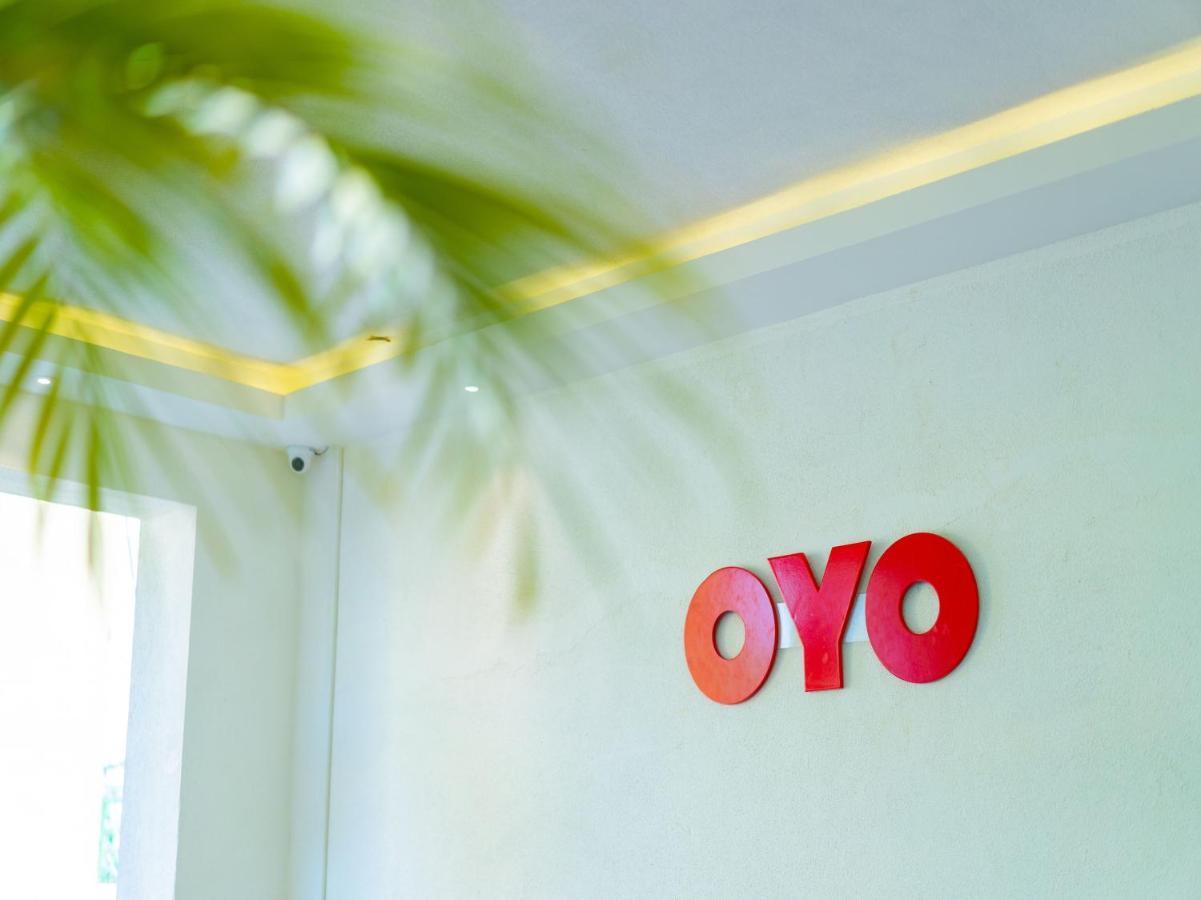 Hotel Oyo 67215 Shri Hari Radha Palace Vrindavan